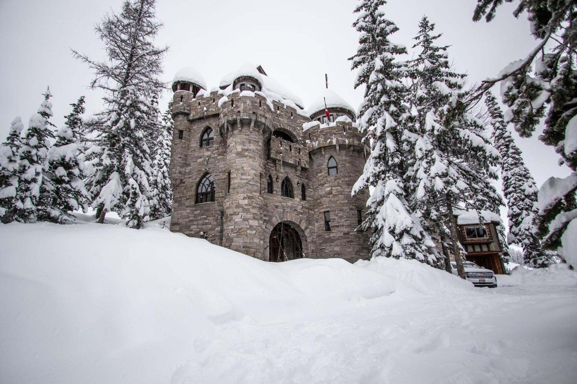 Schweitzer Castle Sandpoint Exterior foto
